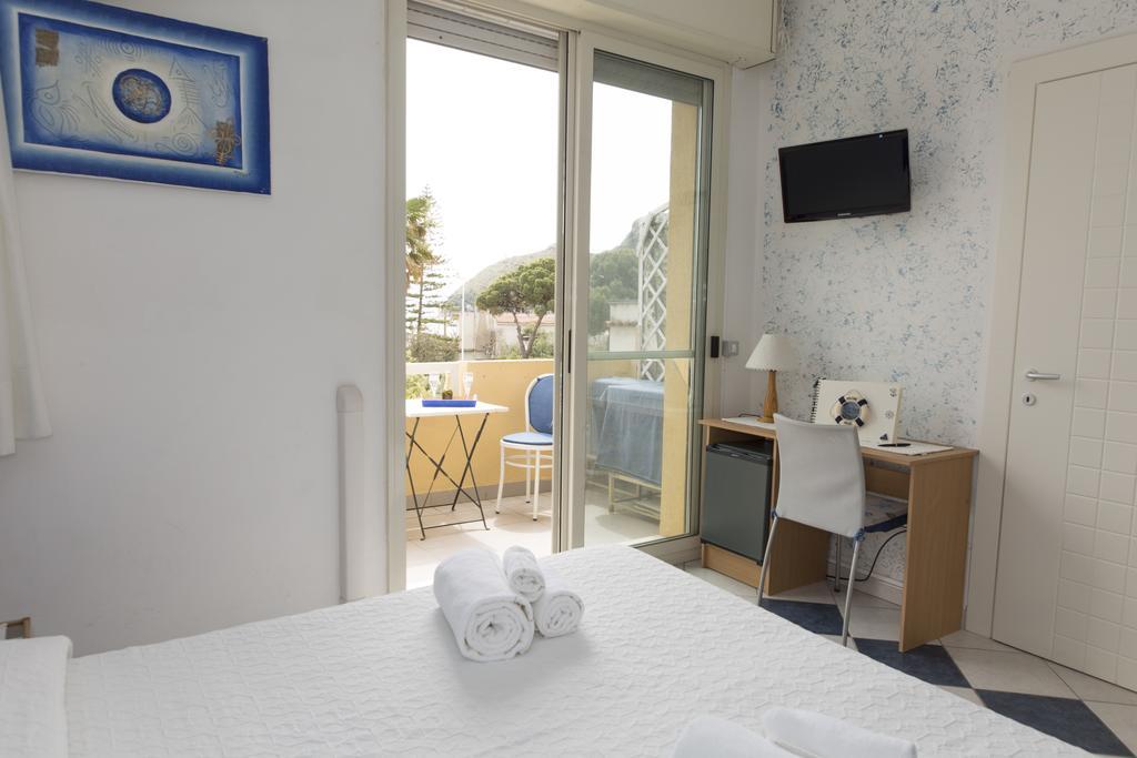 Lewis Rooms Poetto Beach Cagliari Kültér fotó